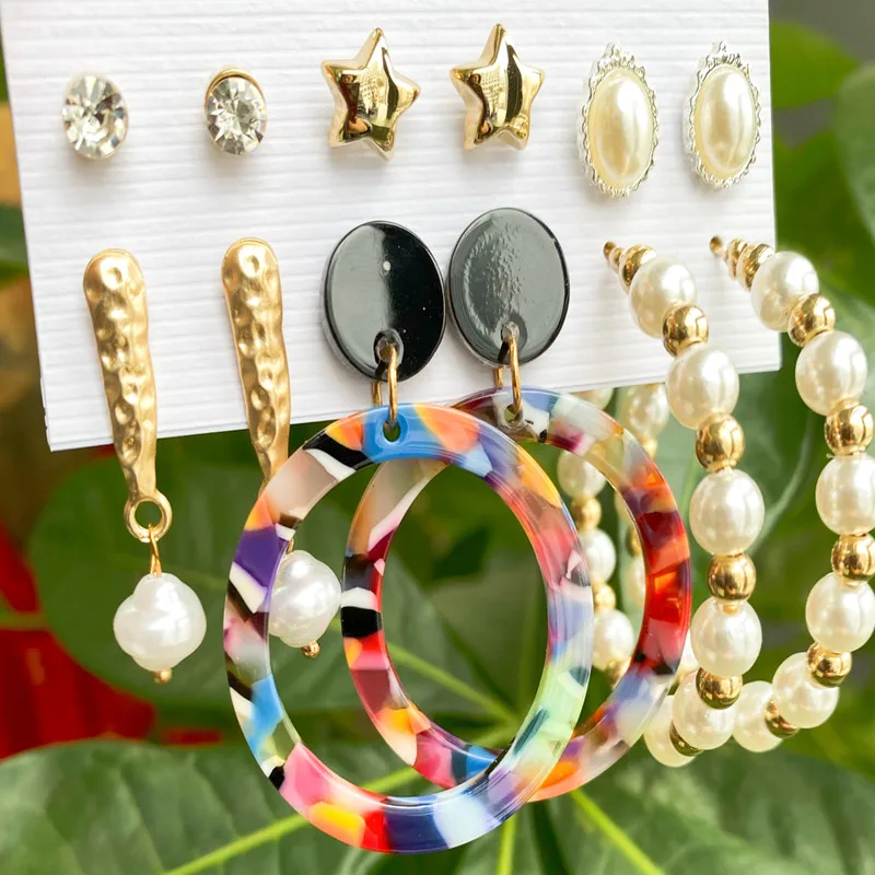 6-Piece Set Earrings for Women European and American Fashion Heart-Shaped Pearl Twist Alloy Rarrings and Earrings Accessories
6-Piece Set Earrings for Women European and American Fashion Heart-Shaped Pearl Twist Alloy Rarrings and Earrings Accessories