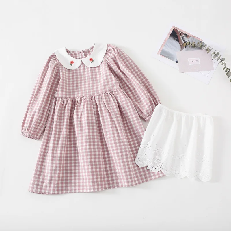 Korean Children 2021 Spring New Products for Girls Japanese Retro Fresh Plaid Doll Collar Dress + Lace Apron Two Suits Toddler
Korean Children 2021 Spring New Products for Girls Japanese Retro Fresh Plaid Doll Collar Dress + Lace Apron Two Suits Toddler