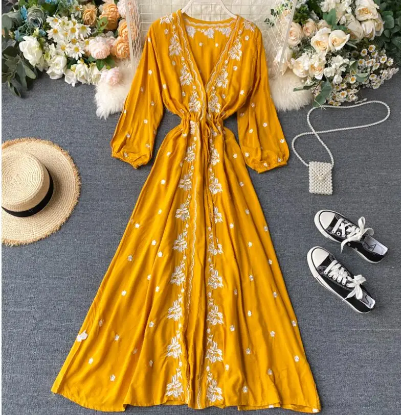 Spring summer women's runway fashion long sleeve vintage embroidery dress female fashion chic slim long beach dress TB119
Spring summer women's runway fashion long sleeve vintage embroidery dress female fashion chic slim long beach dress TB119