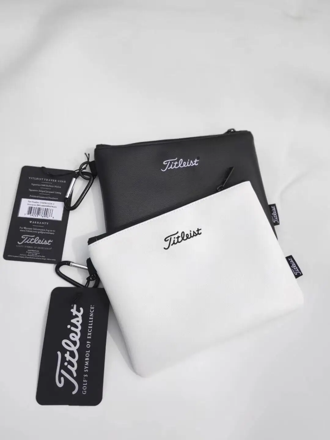 New golf bag ultra-thin portable PU wear-resistant waterproof belt buckle men's and women's handbags
New golf bag ultra-thin portable PU wear-resistant waterproof belt buckle men's and women's handbags