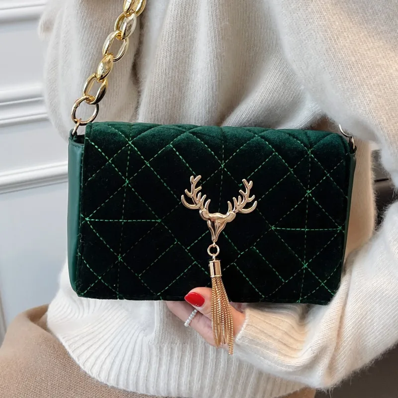Quilted Green Shoulder Bags for Women Thick Chain Tote Bag 2021 New Small Flap Handbags Embroidery Thread Lady Nolso Se Mano Sac
Quilted Green Shoulder Bags for Women Thick Chain Tote Bag 2021 New Small Flap Handbags Embroidery Thread Lady Nolso Se Mano Sac