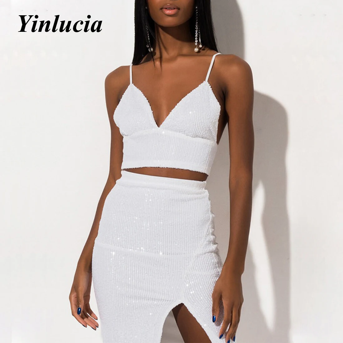 Женский комплект из двух предметов, приталенное белое платье средней длины с V-образным вырезом и блестками, вечернее платье для выпускного ... 
Женский комплект из двух предметов, приталенное белое платье средней длины с V-образным вырезом и блестками, вечернее платье для выпускного ...