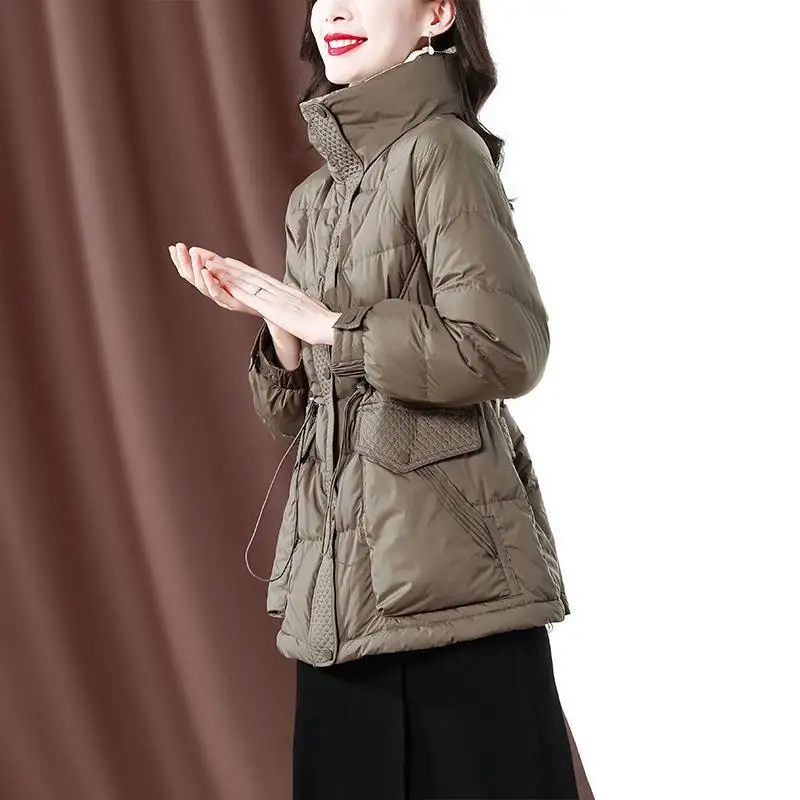 Ladies Winter Lightweight Cotton Jacket for Fall/Winter 2021 New Warm Design Pure Color Zipper Stand Collar Harajuku Jacket L232
Ladies Winter Lightweight Cotton Jacket for Fall/Winter 2021 New Warm Design Pure Color Zipper Stand Collar Harajuku Jacket L232