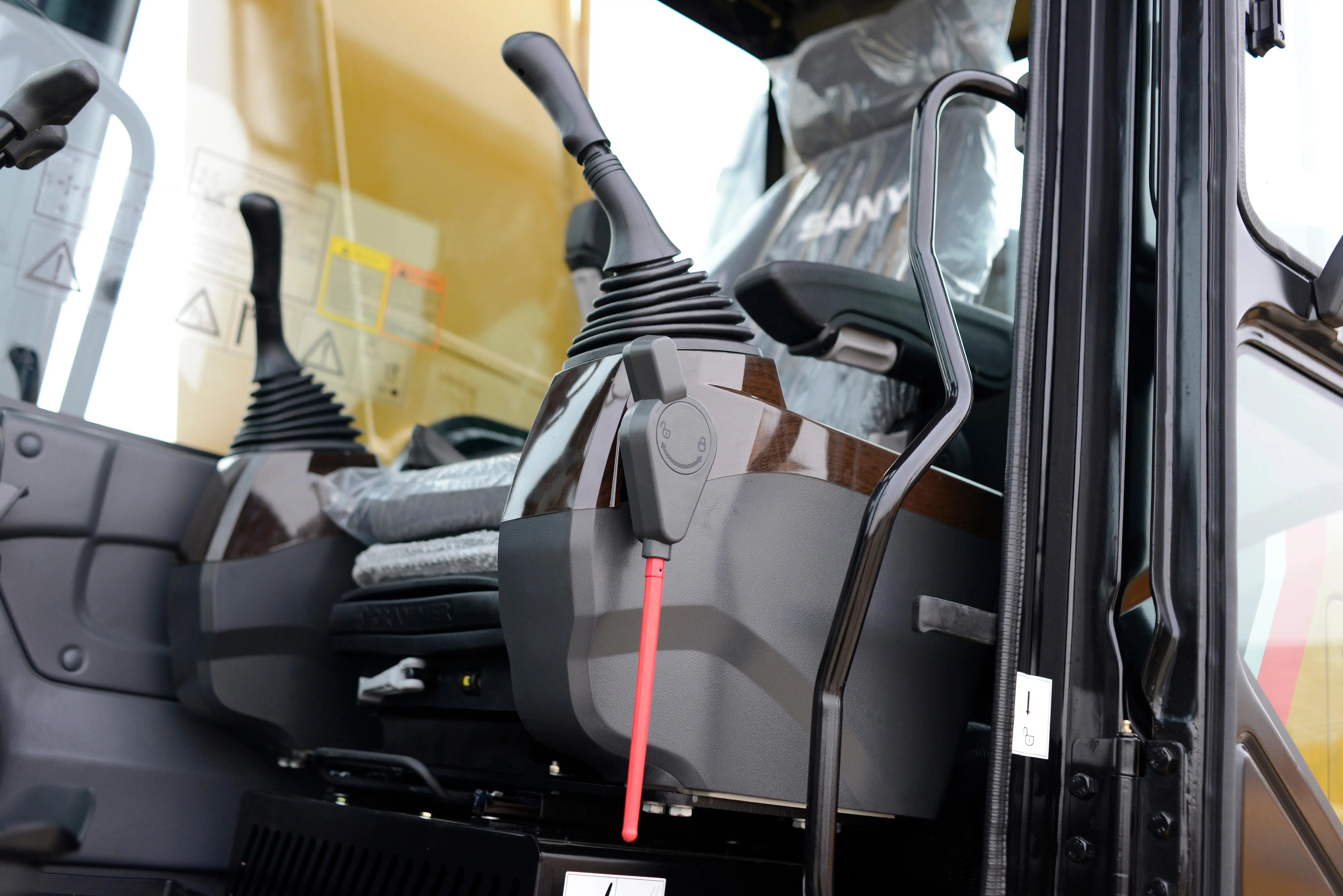 SANY SY305H 29 ton excavator boom dubai For Sale
SANY SY305H 29 ton excavator boom dubai For Sale