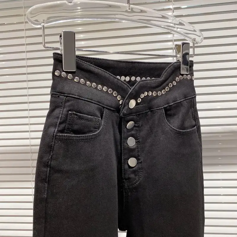 2021 Women's New Spring Rivets Beaded High Waist Elegant Stretch Slim Fit Black Pencil Pants Jeans Female Skinny Trousers
2021 Women's New Spring Rivets Beaded High Waist Elegant Stretch Slim Fit Black Pencil Pants Jeans Female Skinny Trousers