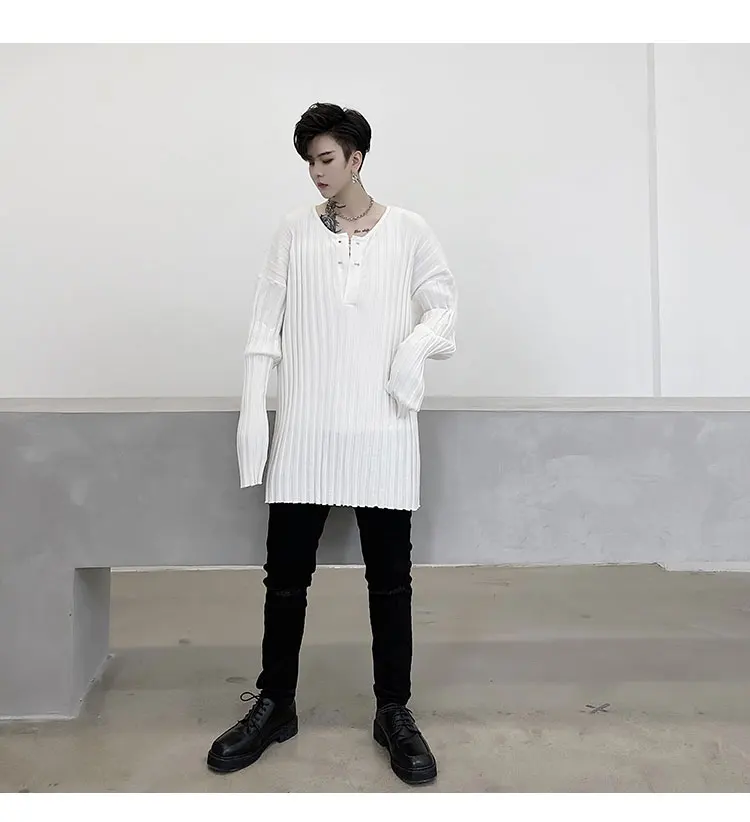 Male Streetwear Vintage Fashion Slim Fit Pullover Sweater 2020 Autumn New Men Striped Metal Pin Casual Knit Thin Sweater
Male Streetwear Vintage Fashion Slim Fit Pullover Sweater 2020 Autumn New Men Striped Metal Pin Casual Knit Thin Sweater
