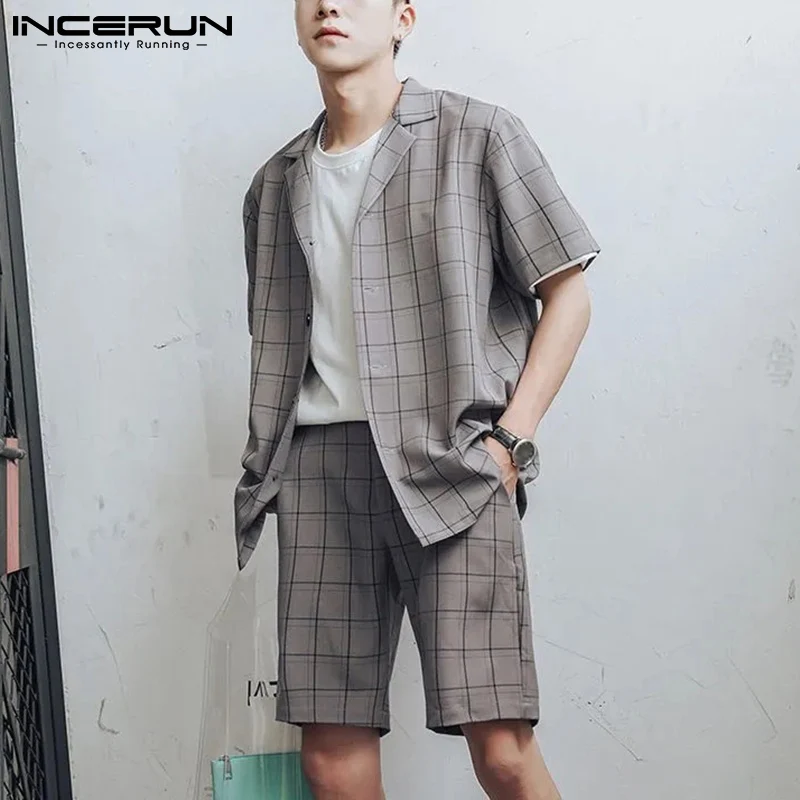 Men Plaid Sets Breathable 2021 Lapel Short Sleeve Shirt Elastic Waist Shorts Streetwear Casual Men Suits 2 Pieces 5XL INCERUN
Men Plaid Sets Breathable 2021 Lapel Short Sleeve Shirt Elastic Waist Shorts Streetwear Casual Men Suits 2 Pieces 5XL INCERUN