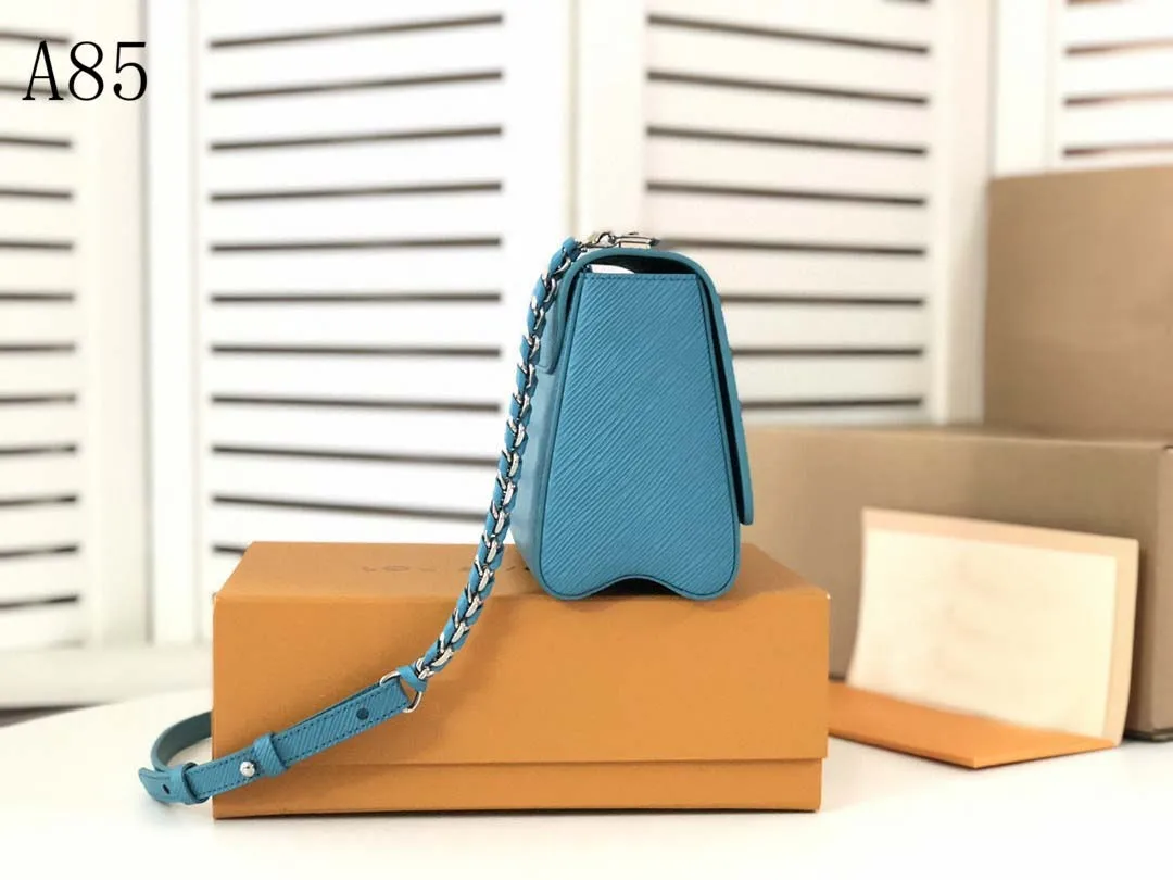 High Quality%100 Genuine Leather Luxury Accessories Ladies Shoulder Bag Designer Messenger Bag Clutch Bag Cosmetic Coin Purse
High Quality%100 Genuine Leather Luxury Accessories Ladies Shoulder Bag Designer Messenger Bag Clutch Bag Cosmetic Coin Purse