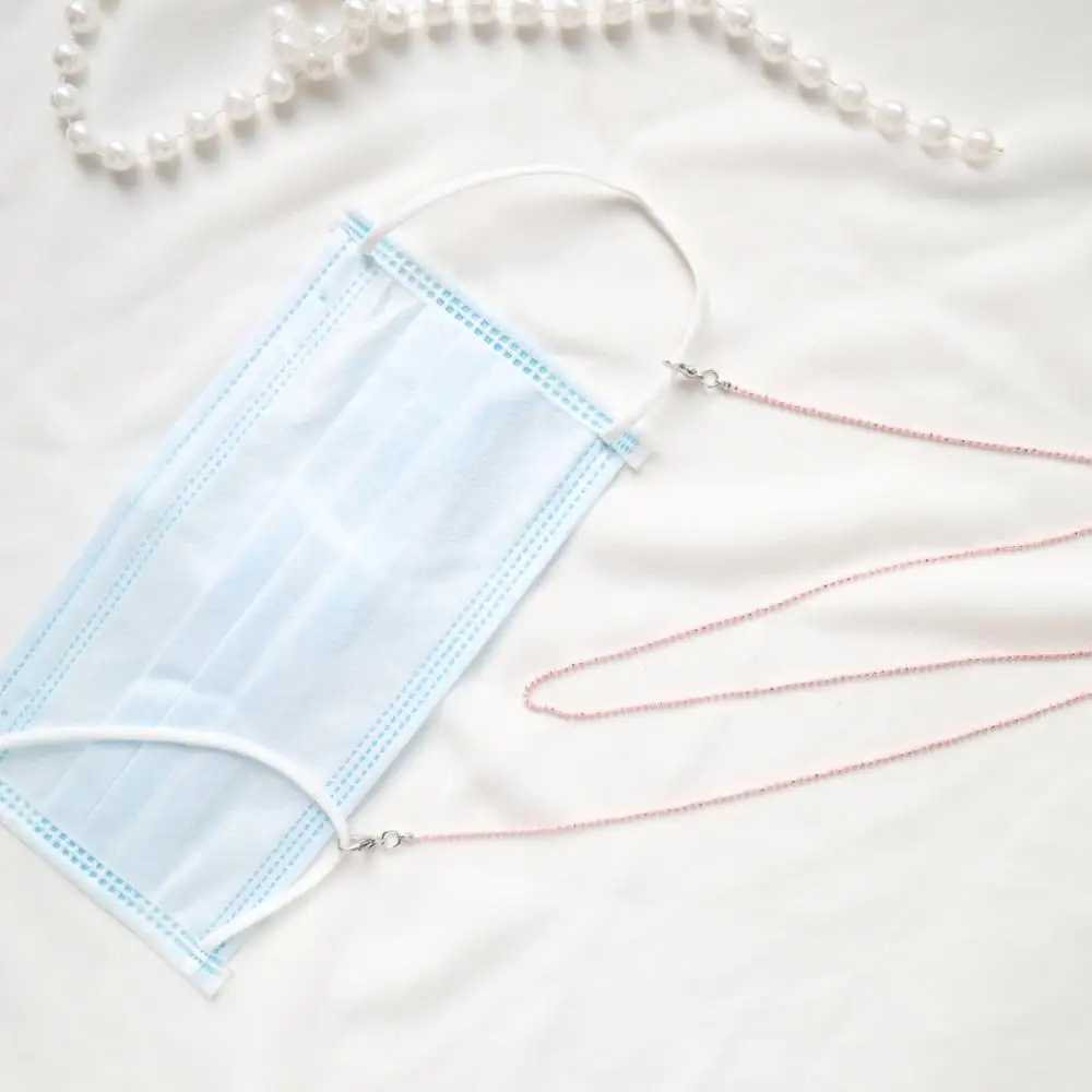 HangZhi 2020 New Trendy Mask Strap Holder Eyeglasses Lanyard Cord Convenient Neck Hanging Balls Chain Snake Chain Necklace
HangZhi 2020 New Trendy Mask Strap Holder Eyeglasses Lanyard Cord Convenient Neck Hanging Balls Chain Snake Chain Necklace