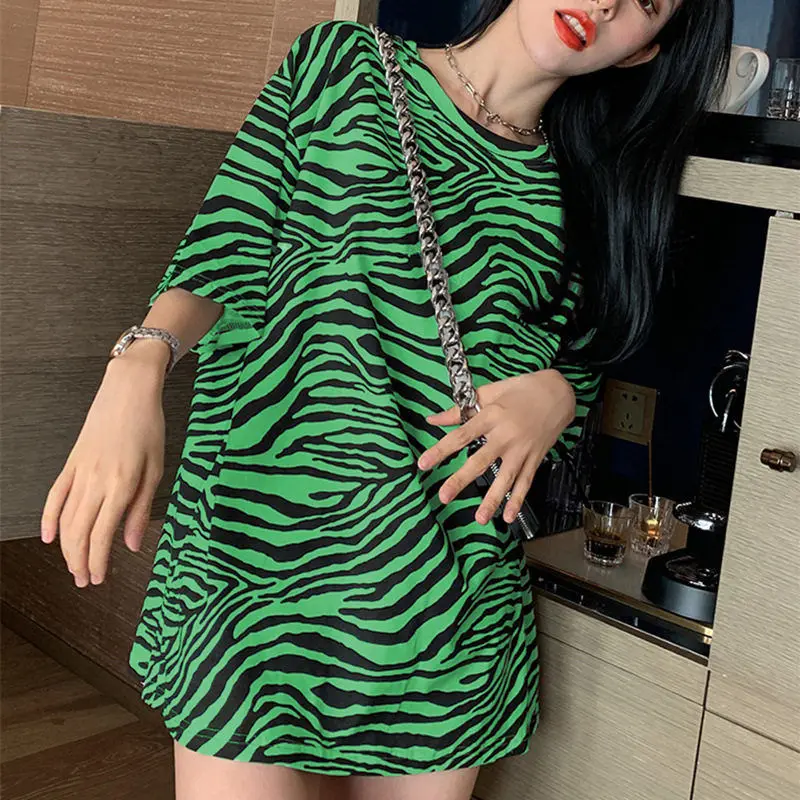 Spring and summer 2021 new women's hot girl top and Guochao brand sweet cool Zebra Stripe loose short sleeve T-shirt
Spring and summer 2021 new women's hot girl top and Guochao brand sweet cool Zebra Stripe loose short sleeve T-shirt
