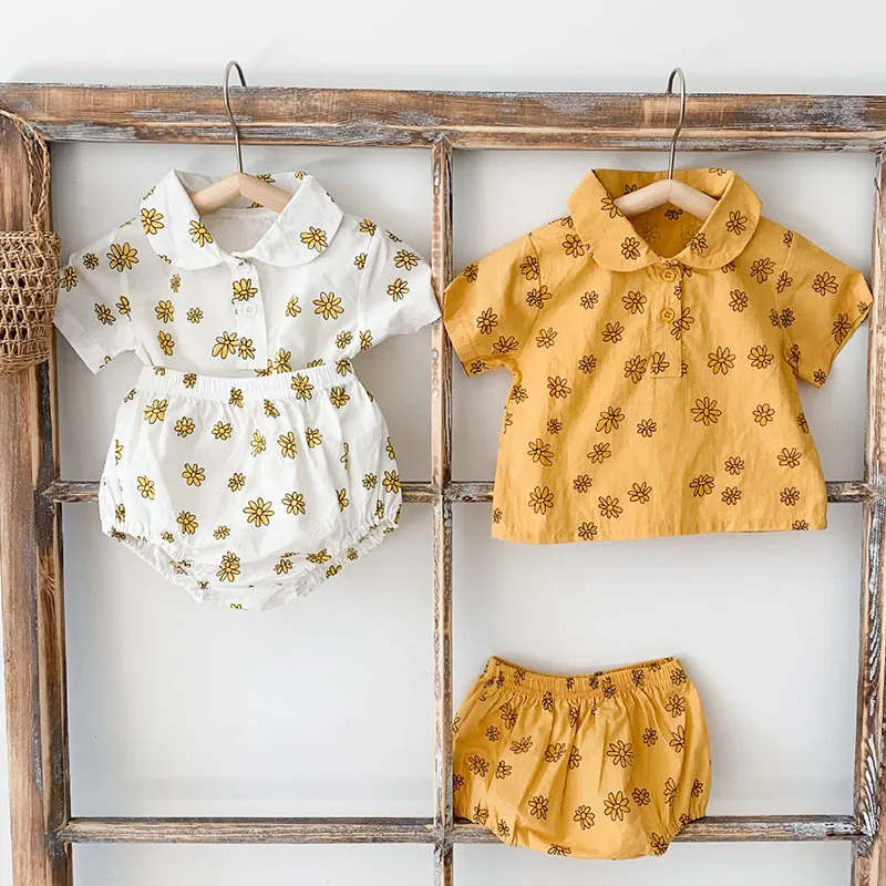 New 2021 Summer Infant Cute Baby Girls Daisy Short Sleeve Shirt + Shorts Clothing Sets Kids Girl Clothes Suits
New 2021 Summer Infant Cute Baby Girls Daisy Short Sleeve Shirt + Shorts Clothing Sets Kids Girl Clothes Suits