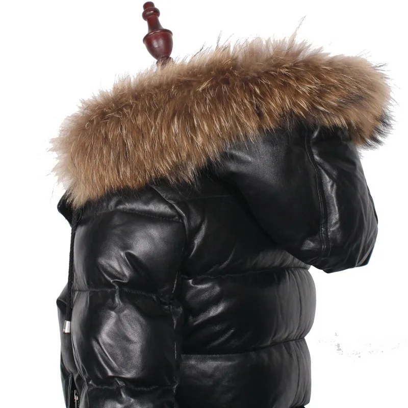 Luxury Winter Mens White Duck Down Jacket Padded Sheepskin Genuine Leather Bomber Jacket Raccoon Fur Collar Hoody Warm Coat
Luxury Winter Mens White Duck Down Jacket Padded Sheepskin Genuine Leather Bomber Jacket Raccoon Fur Collar Hoody Warm Coat