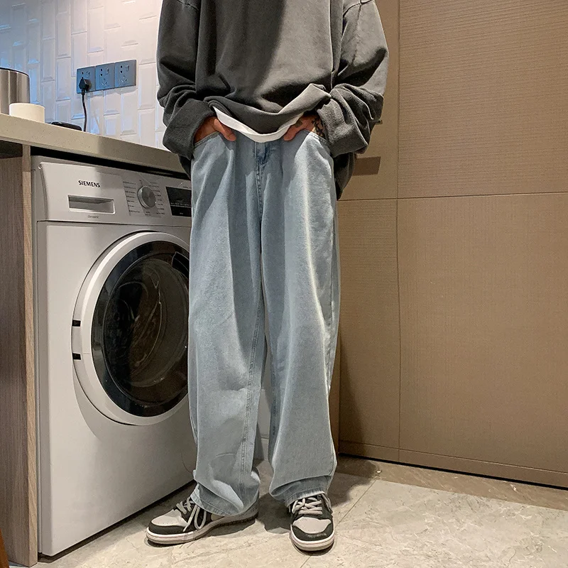 Men's Wear 2021 New Solid Color Korean Streetwear Fashion Straight Wide Leg Blue Jeans Casual Denim Trousers For Male
Men's Wear 2021 New Solid Color Korean Streetwear Fashion Straight Wide Leg Blue Jeans Casual Denim Trousers For Male