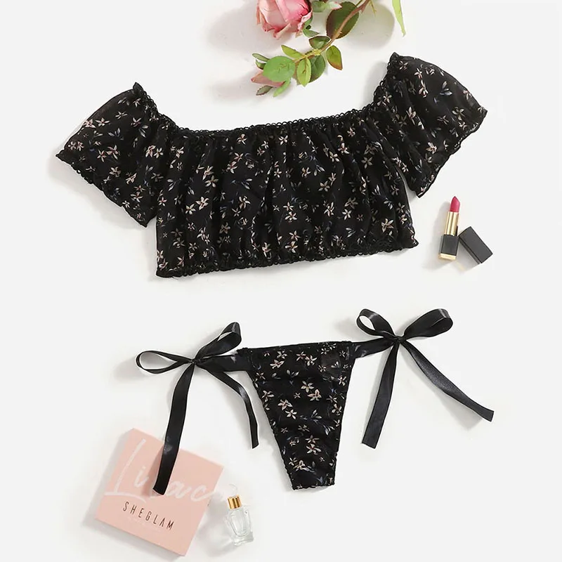 Sexy 2pcs Lingerie Set Black Floral Printed Pattern Crop Tops And T-shaped Panties Women's Underwear Sleepwear Nightwear
Sexy 2pcs Lingerie Set Black Floral Printed Pattern Crop Tops And T-shaped Panties Women's Underwear Sleepwear Nightwear