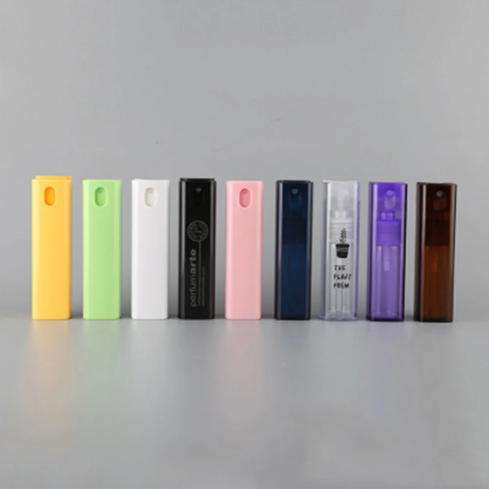 Bottom-filled Mini Perfume Spray Bottles Glass Shell Atomizer Portable Travel Perfume Storage Container Bottle Points 10ml
Bottom-filled Mini Perfume Spray Bottles Glass Shell Atomizer Portable Travel Perfume Storage Container Bottle Points 10ml
