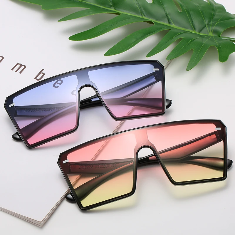 2020 New Pilot Sunglasses Oversized Square Sunglasses High Quality Women Fashion Trending Products UV400
2020 New Pilot Sunglasses Oversized Square Sunglasses High Quality Women Fashion Trending Products UV400