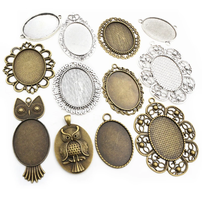 5pcs 30x40mm Inner Size 4 Colors Plated Classic Pierced Style Cabochon Base Setting Charms Pendant Tray
5pcs 30x40mm Inner Size 4 Colors Plated Classic Pierced Style Cabochon Base Setting Charms Pendant Tray