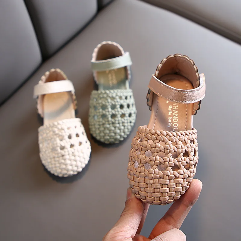 Girls Baotou Sandals Fashion Children 2020 New Woven Hollow Girls Princess Shoes Baby Little Girls Shoes Sandals Kids Sandals
Girls Baotou Sandals Fashion Children 2020 New Woven Hollow Girls Princess Shoes Baby Little Girls Shoes Sandals Kids Sandals