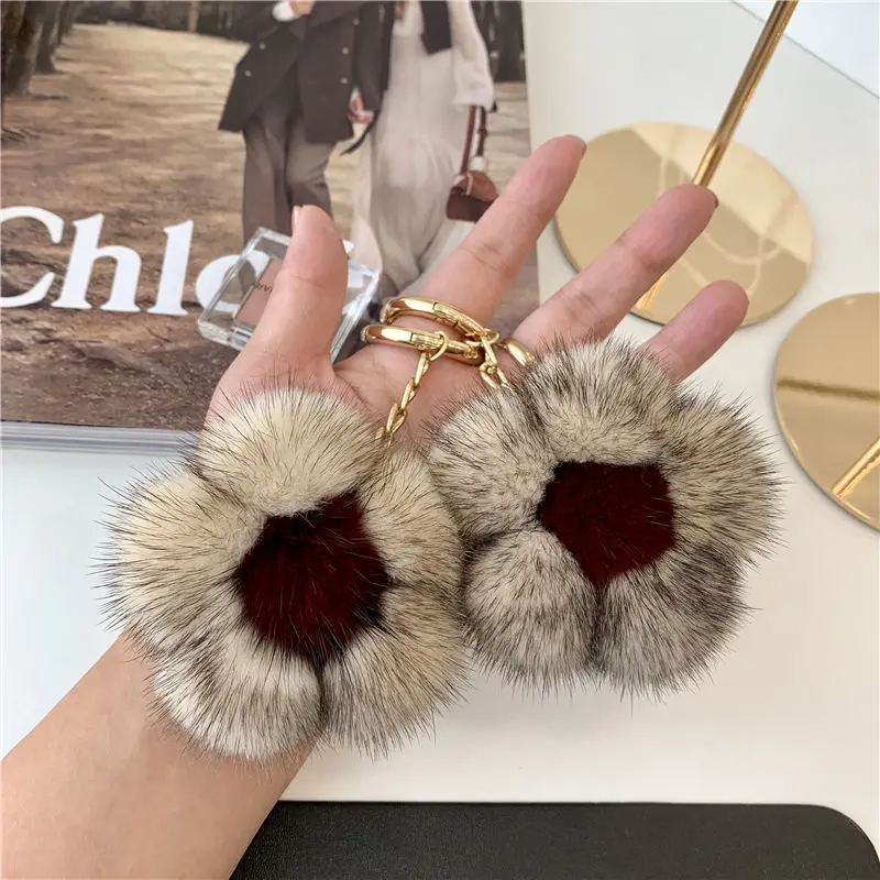 Personalized Creativity Simple Mink Flower Bag Pendant Lovely Plush Net Red Car Key Chain Pendant Lady
Personalized Creativity Simple Mink Flower Bag Pendant Lovely Plush Net Red Car Key Chain Pendant Lady