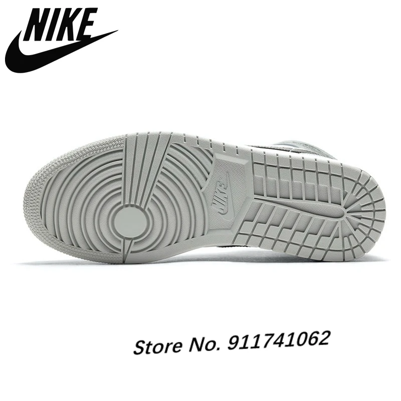 Air 1 Mid Retro Men Women Basketball Shoes Light Smoke Grey Fashion Outdoor Trainer Sports Sneakers shoes
Air 1 Mid Retro Men Women Basketball Shoes Light Smoke Grey Fashion Outdoor Trainer Sports Sneakers shoes