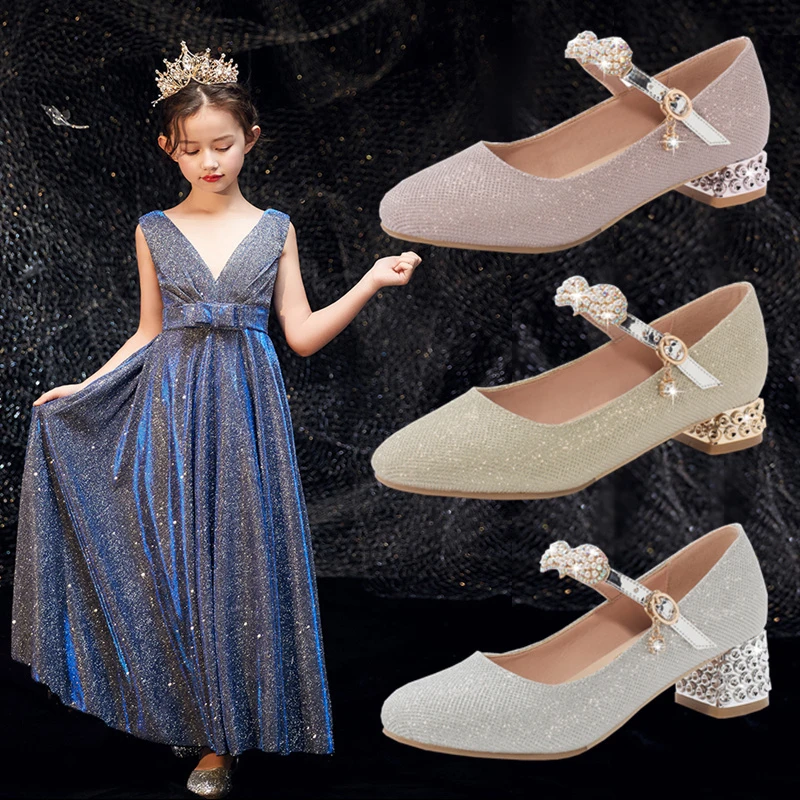 New Princess Dance Shoes Children Bow Breathable Moccasins Girls Baby Leather Shoes Kids Student High Heels Performance 04
New Princess Dance Shoes Children Bow Breathable Moccasins Girls Baby Leather Shoes Kids Student High Heels Performance 04