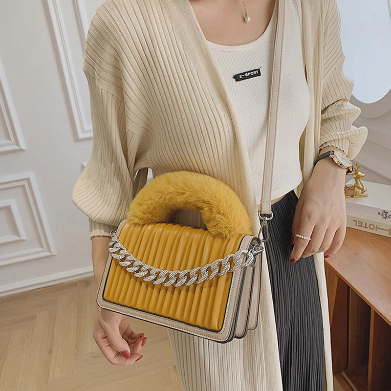 Faux Fur Stripe Shoulder Bag For Women Bling Chain Ladies Small Crossbody Bags Long Strap Winter Female Purses And Handbags
Faux Fur Stripe Shoulder Bag For Women Bling Chain Ladies Small Crossbody Bags Long Strap Winter Female Purses And Handbags