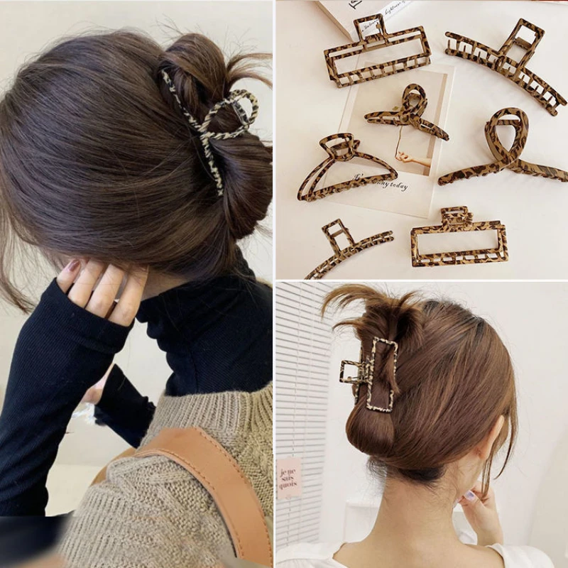 Simple Metal Big Hair Claw Barrettes For Women Girl Hair Accessories Fashion Korean Simulation Pearl Crab Clamp Hairpins Jewelry
Simple Metal Big Hair Claw Barrettes For Women Girl Hair Accessories Fashion Korean Simulation Pearl Crab Clamp Hairpins Jewelry