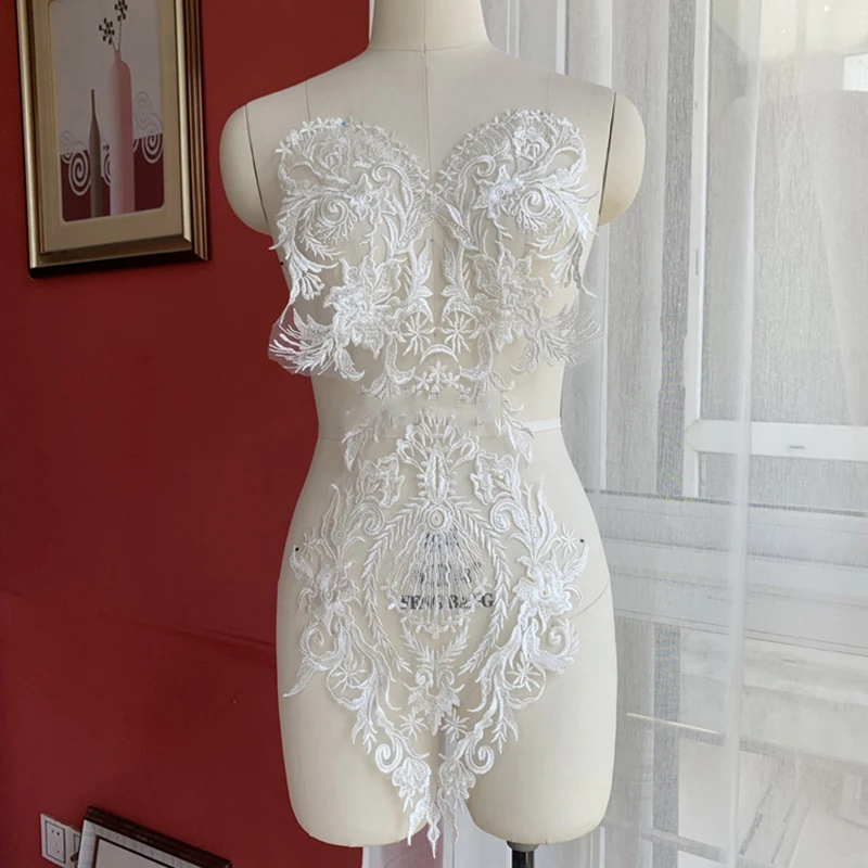1Piece Lace Applique Ivory White Fabric Trim Ribbon Wedding Appliqued Sewing Accessories
1Piece Lace Applique Ivory White Fabric Trim Ribbon Wedding Appliqued Sewing Accessories