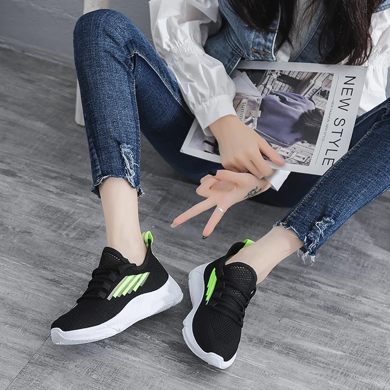 Sport Shoes Woman Outdoor Breathable Comfortable Summer Shoes Lightweight Sports Mesh Sneakers Women
Sport Shoes Woman Outdoor Breathable Comfortable Summer Shoes Lightweight Sports Mesh Sneakers Women