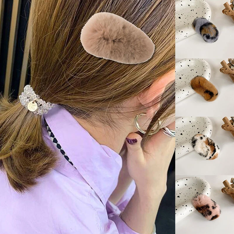 Korean Version Rabbit Large Plush Hairpin 1 Pcs BB Clips Simplicity Cute Solid Color Barrette Sweet Ladies Hair Accessories
Korean Version Rabbit Large Plush Hairpin 1 Pcs BB Clips Simplicity Cute Solid Color Barrette Sweet Ladies Hair Accessories
