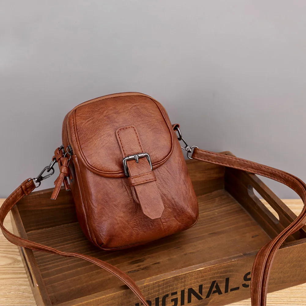 Модные женские сумки через плечо кожаные сумки через плечо с отверстием для наушников
Модные женские сумки через плечо кожаные сумки через плечо с отверстием для наушников