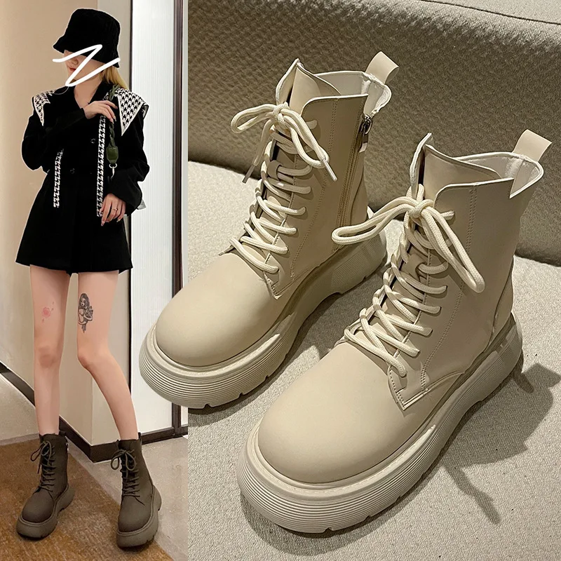 Low-cut Thick-soled Women's Boots For Fall/winter 2021 New Black Thick-soled Short Tube Slim Fashion British Short Boots 
Low-cut Thick-soled Women's Boots For Fall/winter 2021 New Black Thick-soled Short Tube Slim Fashion British Short Boots