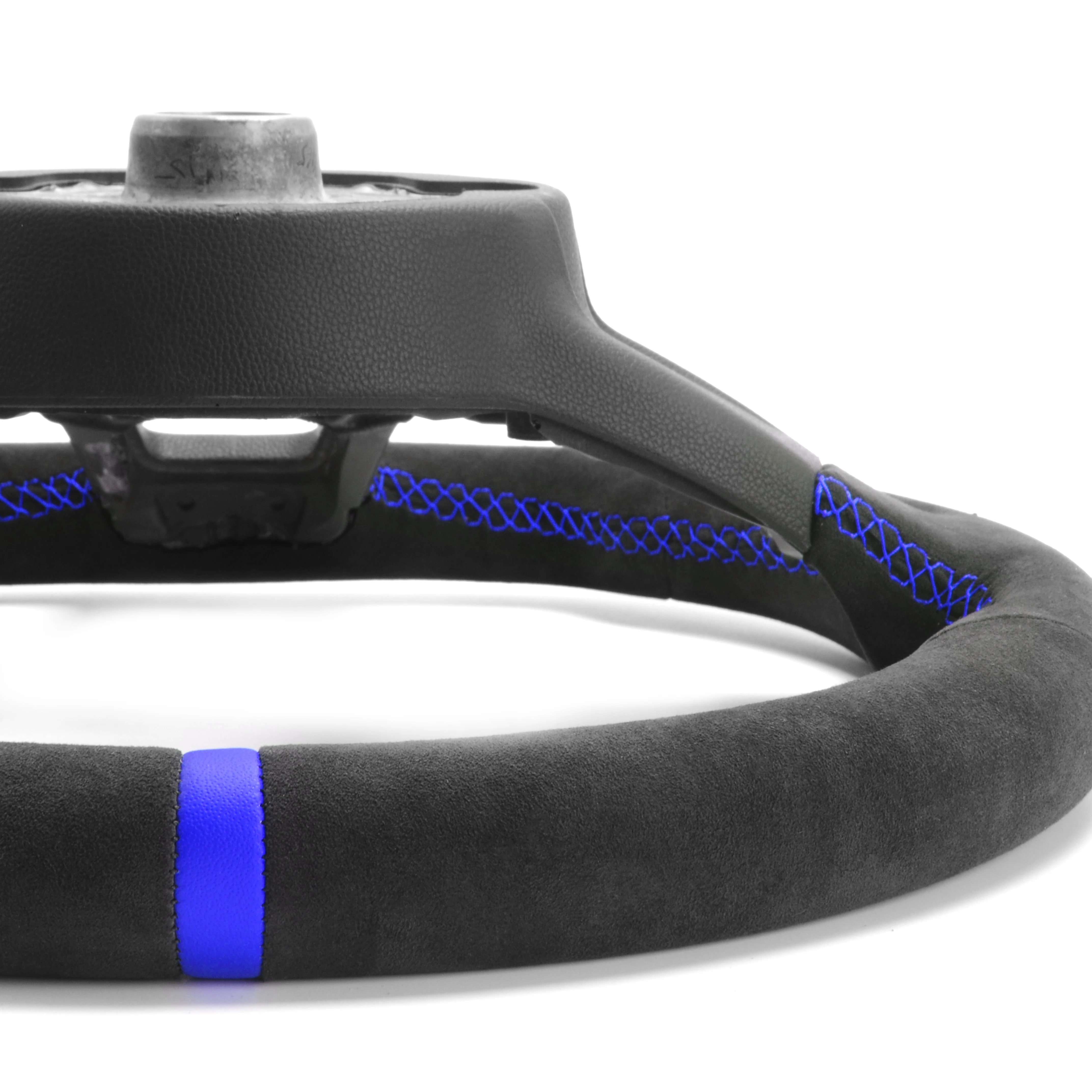 suede steering wheel For MK7.5 GTI R For Volkswagen Golf MK7 Surrounded by suede steering wheel assembly
suede steering wheel For MK7.5 GTI R For Volkswagen Golf MK7 Surrounded by suede steering wheel assembly