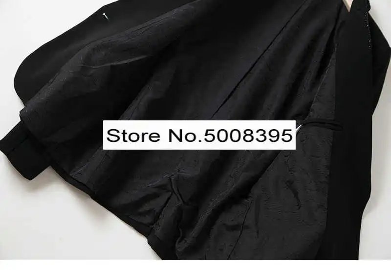 Fashion Black Blazer Lapel Collar with Rhinestone Stamping Long Sleeves Single Button Front pockets Woman Suit top
Fashion Black Blazer Lapel Collar with Rhinestone Stamping Long Sleeves Single Button Front pockets Woman Suit top