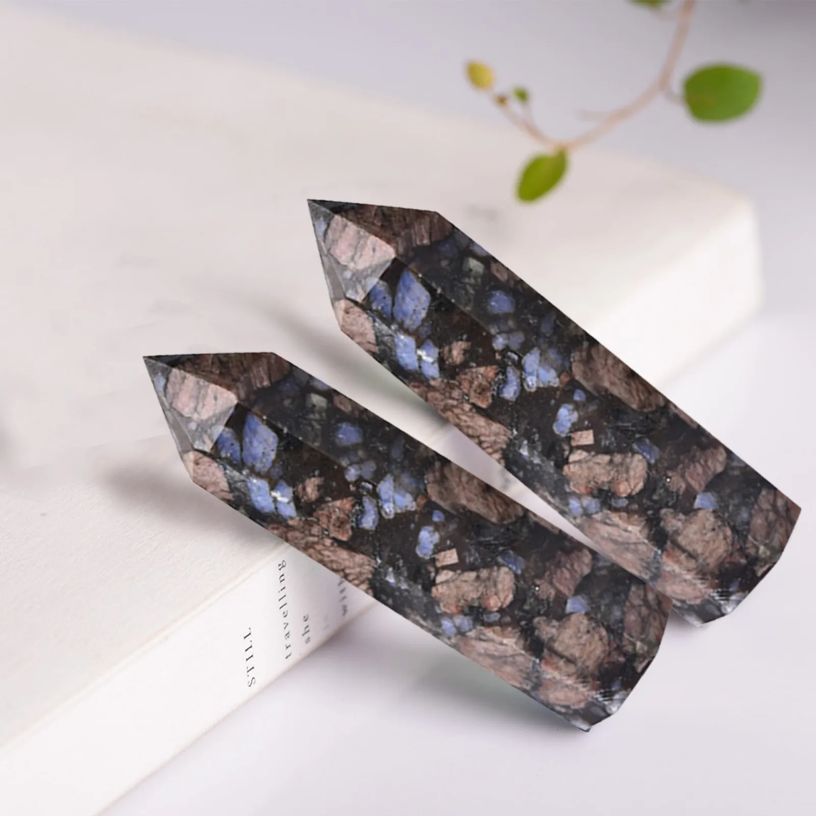 Natural Crystal Clear Quartz Transparency Quartz Point Healing Stone Hexagonal Prisms 50-80mm Obelisk Wand Stone Home Decor 
Natural Crystal Clear Quartz Transparency Quartz Point Healing Stone Hexagonal Prisms 50-80mm Obelisk Wand Stone Home Decor