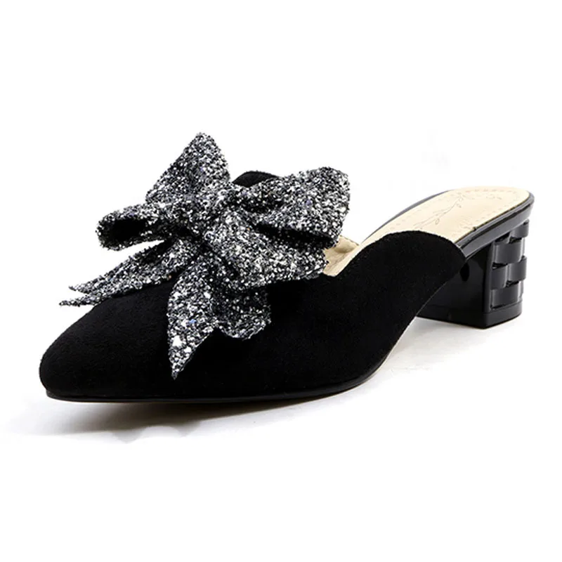 New Korean bow pointed slippers women's summer fashion thick heel outer wear large size shoes
New Korean bow pointed slippers women's summer fashion thick heel outer wear large size shoes