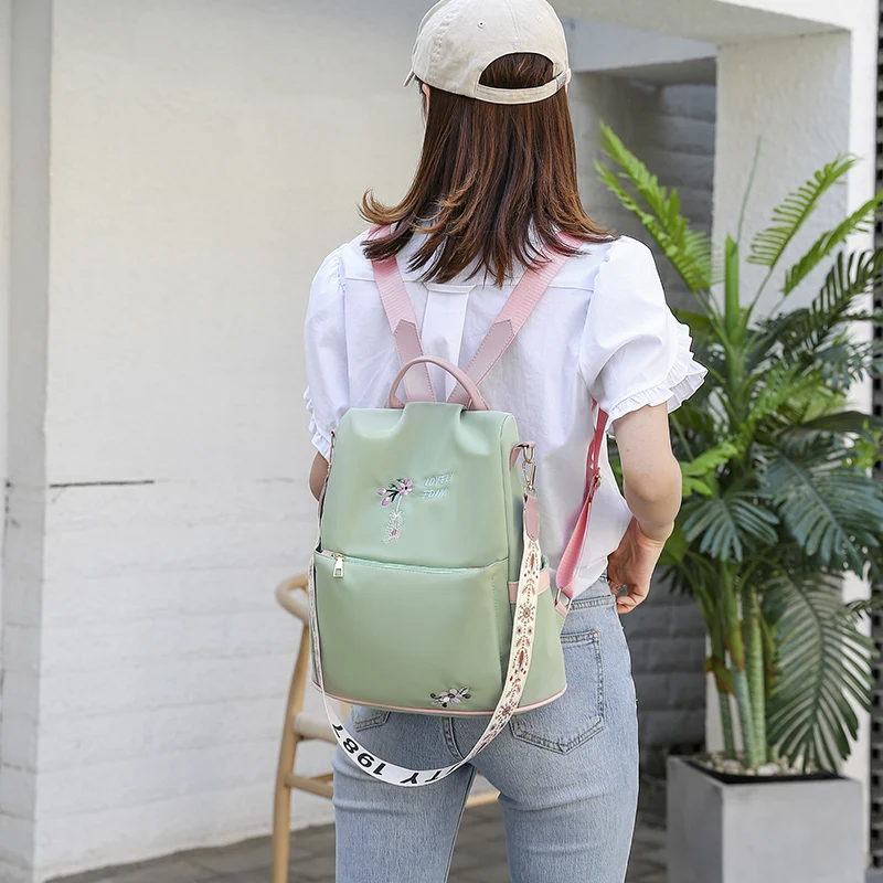 Leisure Medium Size Girls' Backpack 2020 Summer Oxford Backpack Bag Women Embroidery Floral Female Fashion Casual Girls Backpack
Leisure Medium Size Girls' Backpack 2020 Summer Oxford Backpack Bag Women Embroidery Floral Female Fashion Casual Girls Backpack
