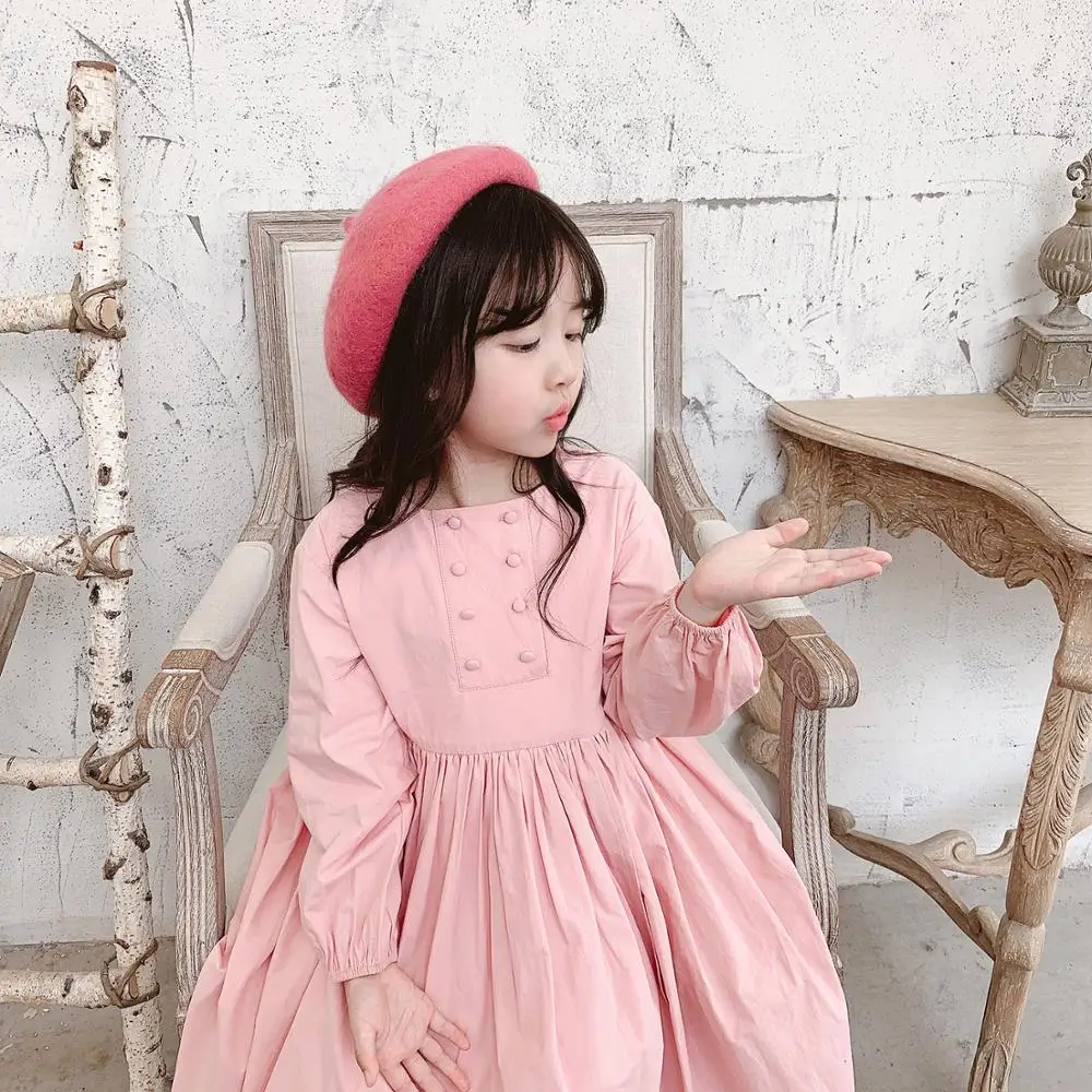French style long-sleeved dress in solid pink cotton with large skirt Sweet retro style baby girls clothes
French style long-sleeved dress in solid pink cotton with large skirt Sweet retro style baby girls clothes