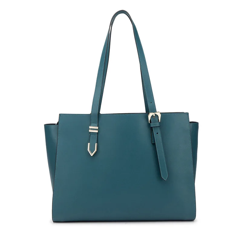 Leather women's bag one-shoulder European and American fashion bag one-shoulder bag handbag solid-colored stiletto bag
Leather women's bag one-shoulder European and American fashion bag one-shoulder bag handbag solid-colored stiletto bag