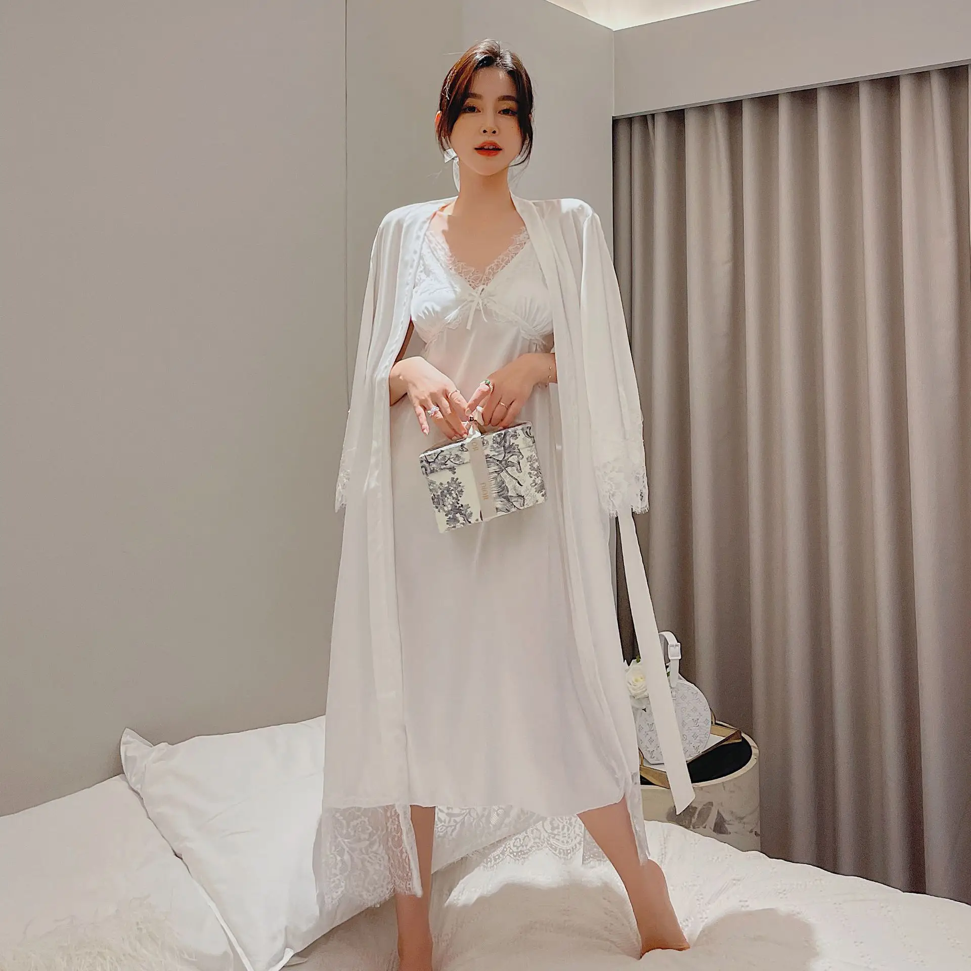 

Spring Sexy Ice Silk Satin Long Style Robe Nightdress 2PCS Sleepwear Bride Birdesmaid Homewear Kimono Bathrobe Gown Nightgown