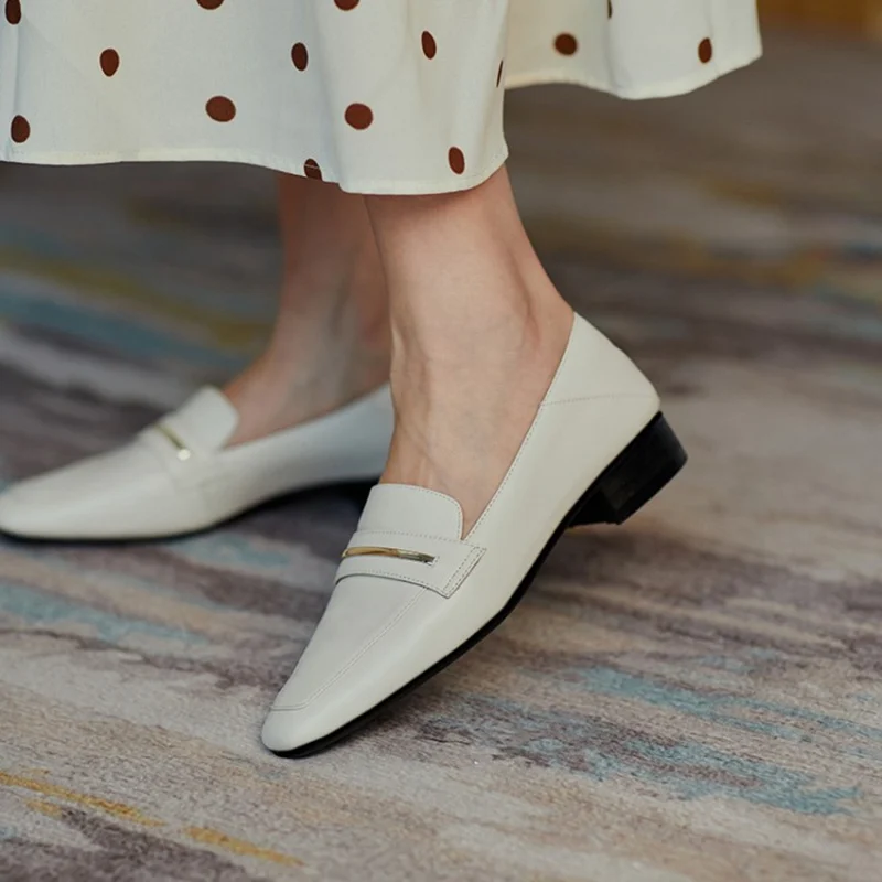 RIZABINA New Pumps Woman Real Leather Square Toe Women Shoes Classic Fashion Women Shoes Vacation Ladies Footwear Size 33-40
RIZABINA New Pumps Woman Real Leather Square Toe Women Shoes Classic Fashion Women Shoes Vacation Ladies Footwear Size 33-40