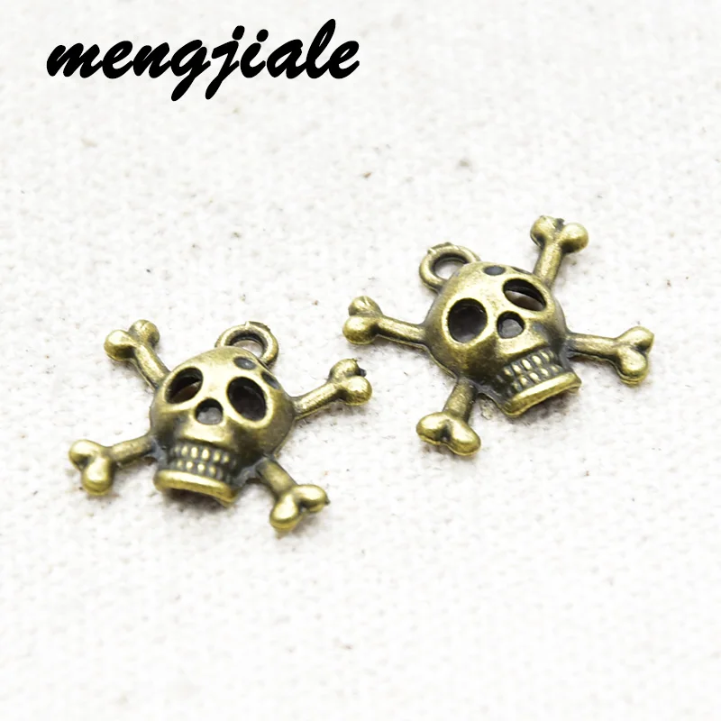 20pcs Wholesale Antique Bronze Retro Skull Charms Alloy Metal Pendants For DIY Handmade Jewelry Accessories Makings 16*15mm
20pcs Wholesale Antique Bronze Retro Skull Charms Alloy Metal Pendants For DIY Handmade Jewelry Accessories Makings 16*15mm