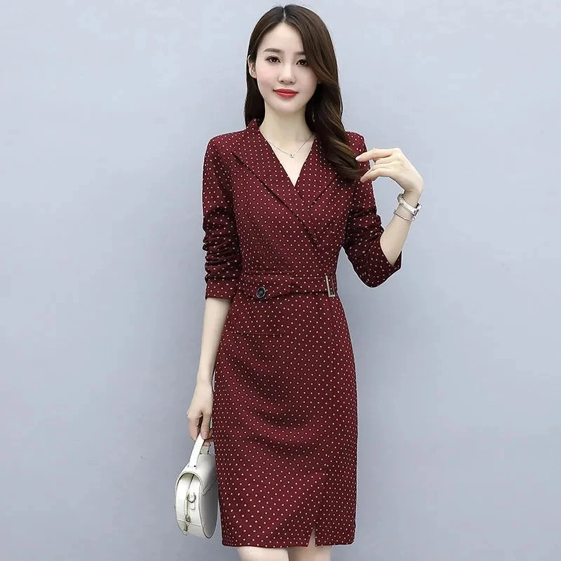 Женское платье с отложным воротником и принтом в горошек, большие размеры
Женское платье с отложным воротником и принтом в горошек, большие размеры