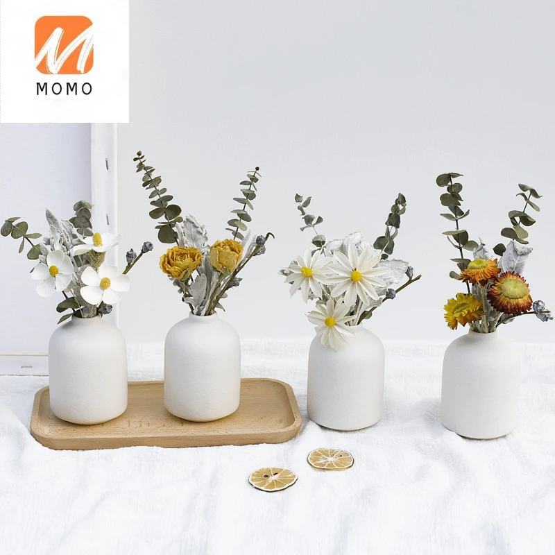 Dried Flower Decoration Glass Vase Eucalyptus Rose Flower Internet Hot Fresh Guest Restaurant
Dried Flower Decoration Glass Vase Eucalyptus Rose Flower Internet Hot Fresh Guest Restaurant