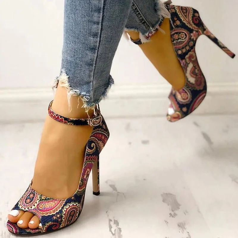 Women's Sandals Cashew Printed High Heel Sandals Pointed Toe Buckle Open Toe Sandals Fish Mouth Sandals Comfortable Casual Shoes
Women's Sandals Cashew Printed High Heel Sandals Pointed Toe Buckle Open Toe Sandals Fish Mouth Sandals Comfortable Casual Shoes