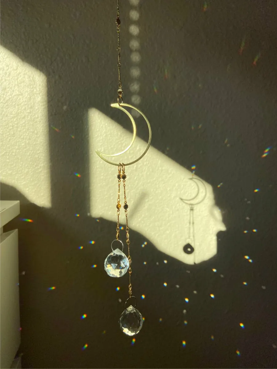 Handmade Suncatcher Moon Crystal Prism, Crescent Moon Celestial Gift, Hanging Decorations Home Decor Garden Suncatchers
Handmade Suncatcher Moon Crystal Prism, Crescent Moon Celestial Gift, Hanging Decorations Home Decor Garden Suncatchers