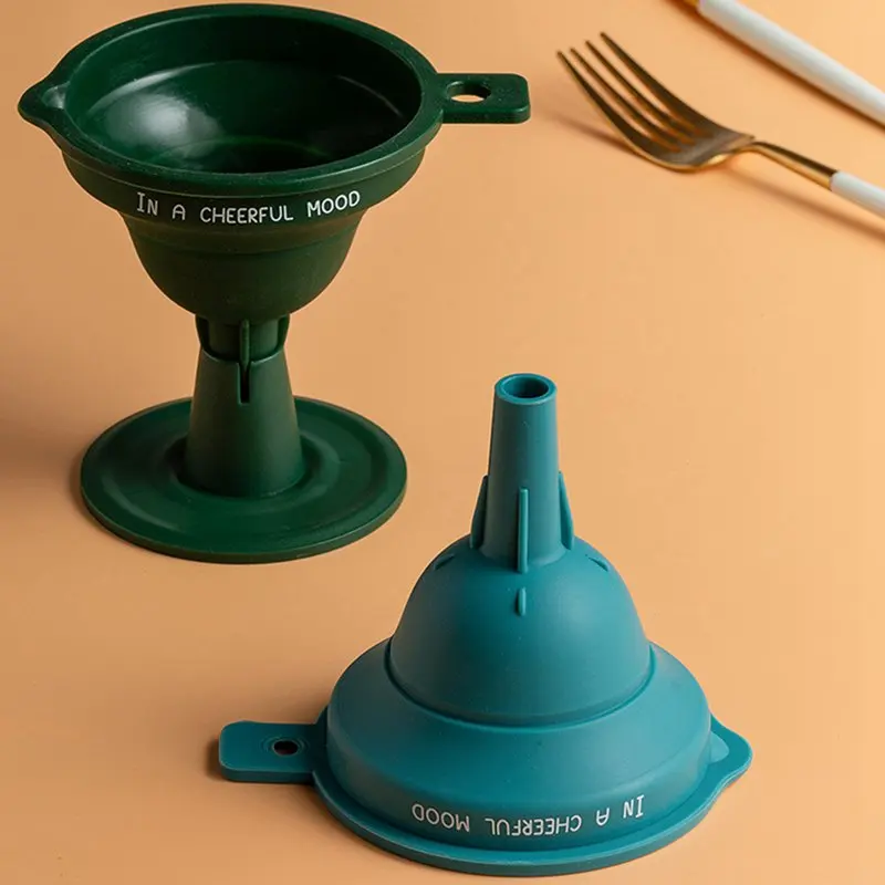 Retractable Folding Silicone Funnel Household Filter Kitchen Small Funnel Portable Oil Funnel Wine Funnel 
Retractable Folding Silicone Funnel Household Filter Kitchen Small Funnel Portable Oil Funnel Wine Funnel