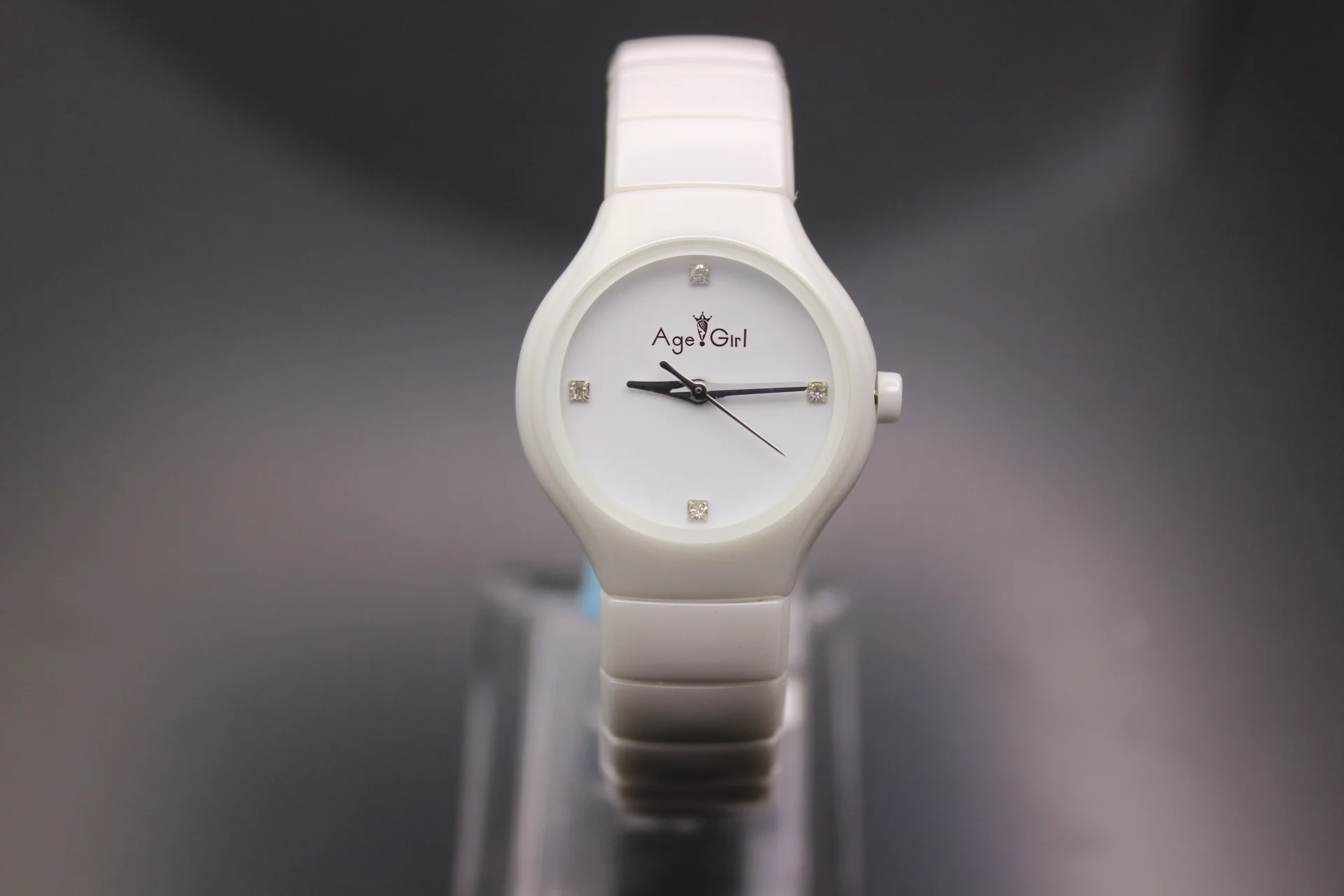 NEW White ceramic watch high-grade fashion lovers watches businessman Wristwatches round watch black Ceramics quartz
NEW White ceramic watch high-grade fashion lovers watches businessman Wristwatches round watch black Ceramics quartz