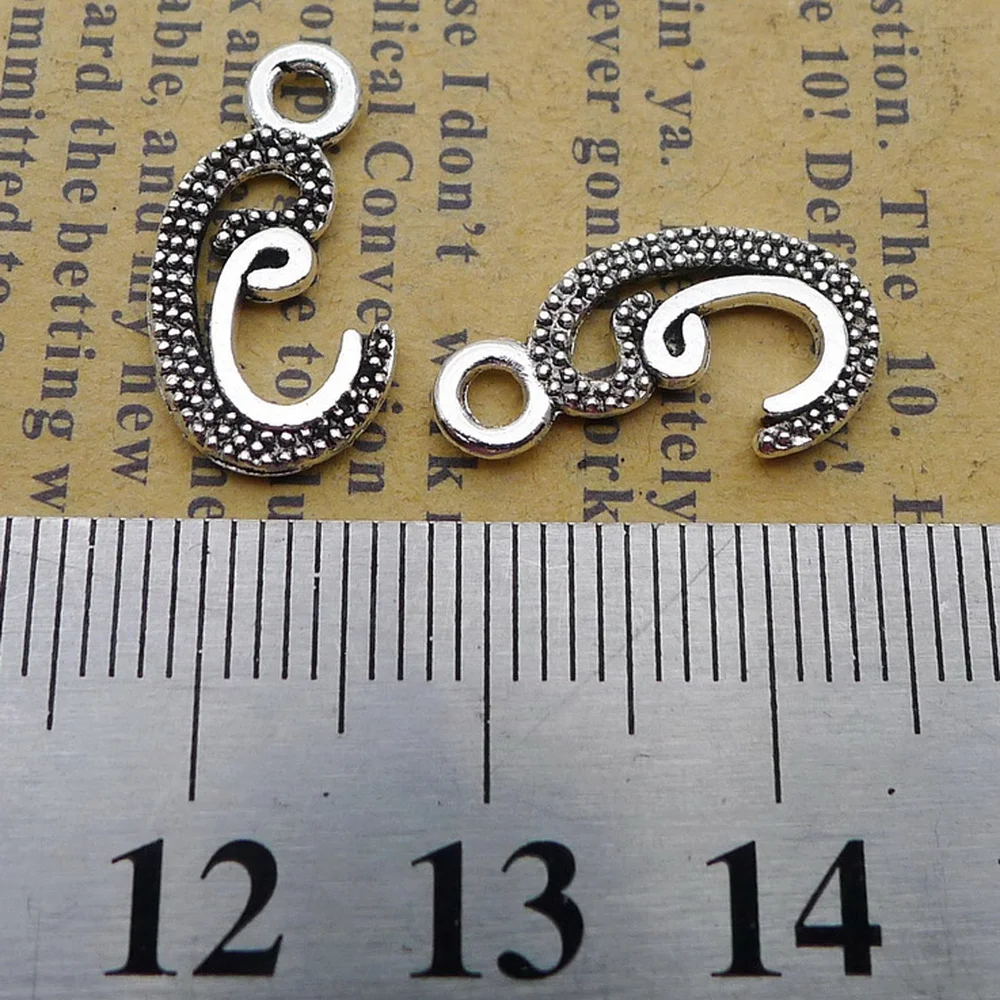 300pcs Alphabet E Charms 10mm x 17mm DIY Jewelry Making Pendant antique silver color
300pcs Alphabet E Charms 10mm x 17mm DIY Jewelry Making Pendant antique silver color