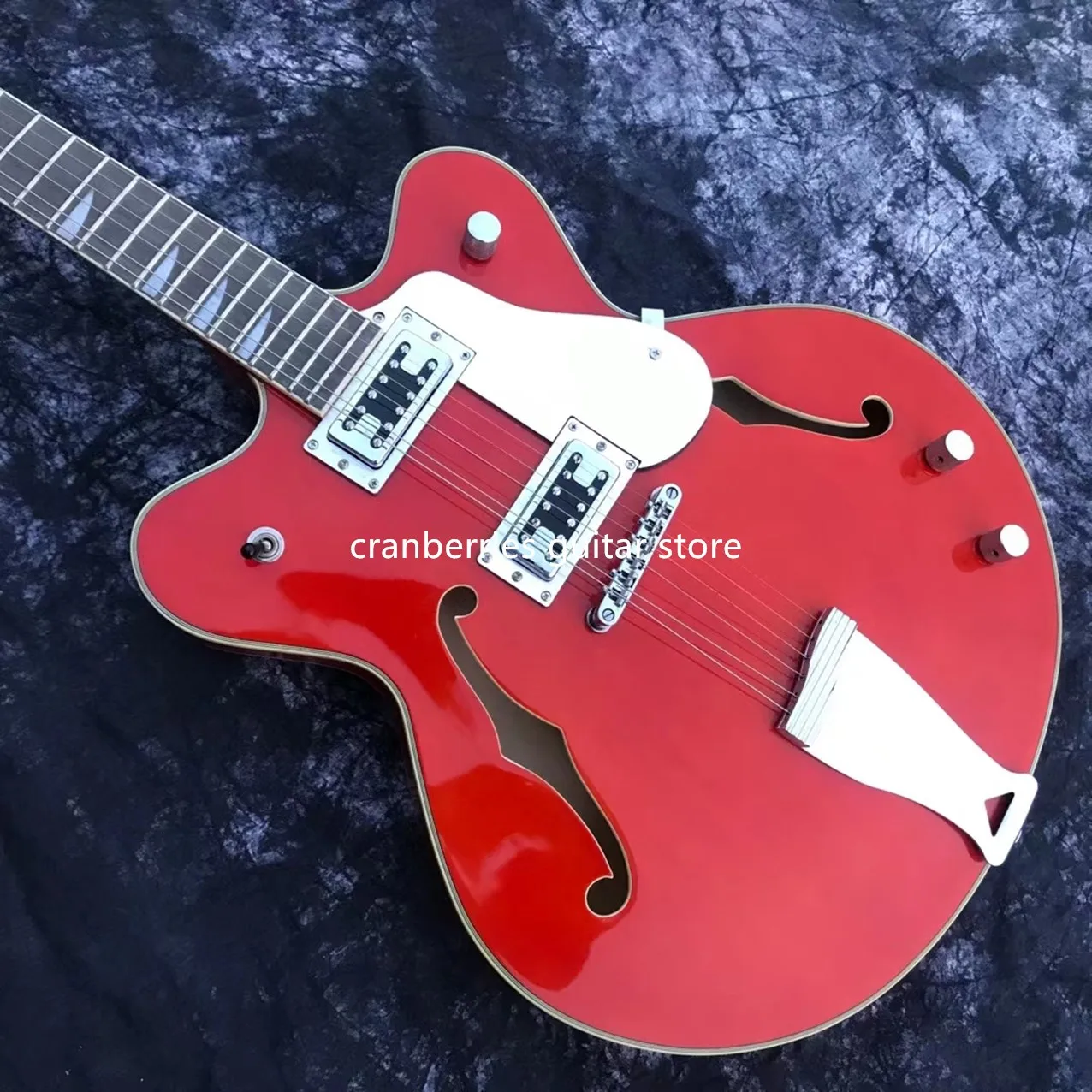 Eastwood Jazz Model,6 Strings Electric Guitar,Chines Red body,Hollow Body,free shipping
Eastwood Jazz Model,6 Strings Electric Guitar,Chines Red body,Hollow Body,free shipping